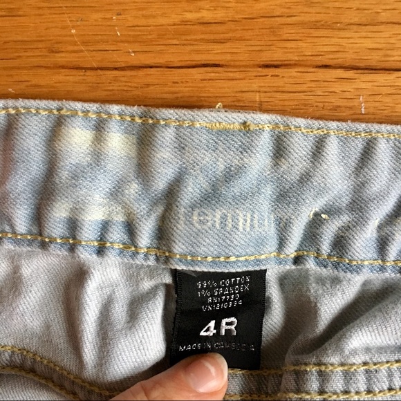 White Washed Straight Leg Denim Jean - Picture 5 of 5